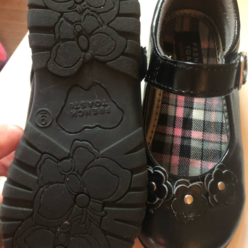 Dress black shoes - Picture 2 of 2